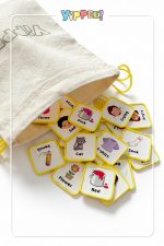 YİPPEE Çocuk Tombala – İngilizce Temalı | Ham Bez Kese | 8 Tabla | 40 Pul (60 Parça) - Görsel 8